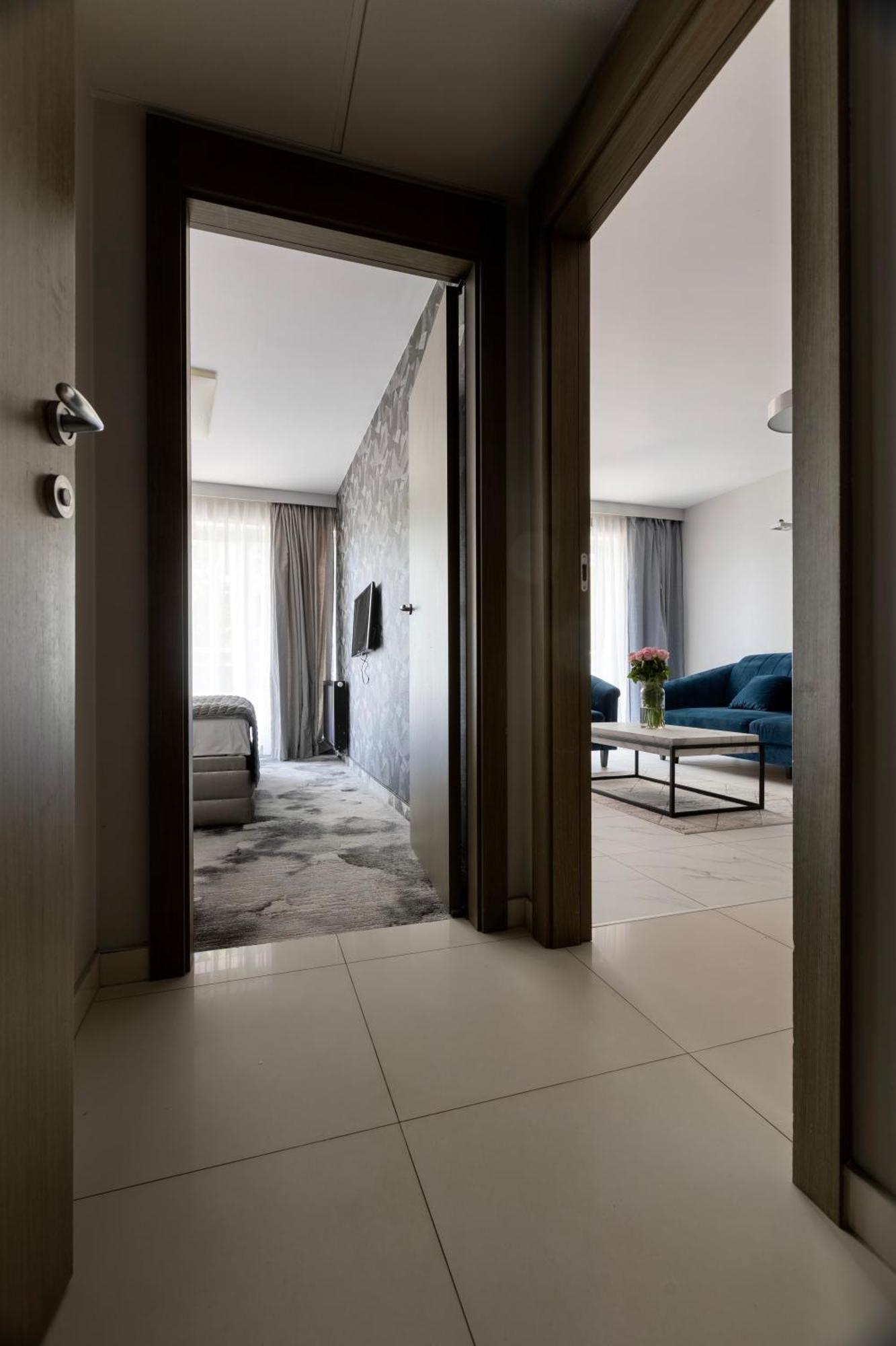 Apartament 208 ミエンジズドロイェ エクステリア 写真
